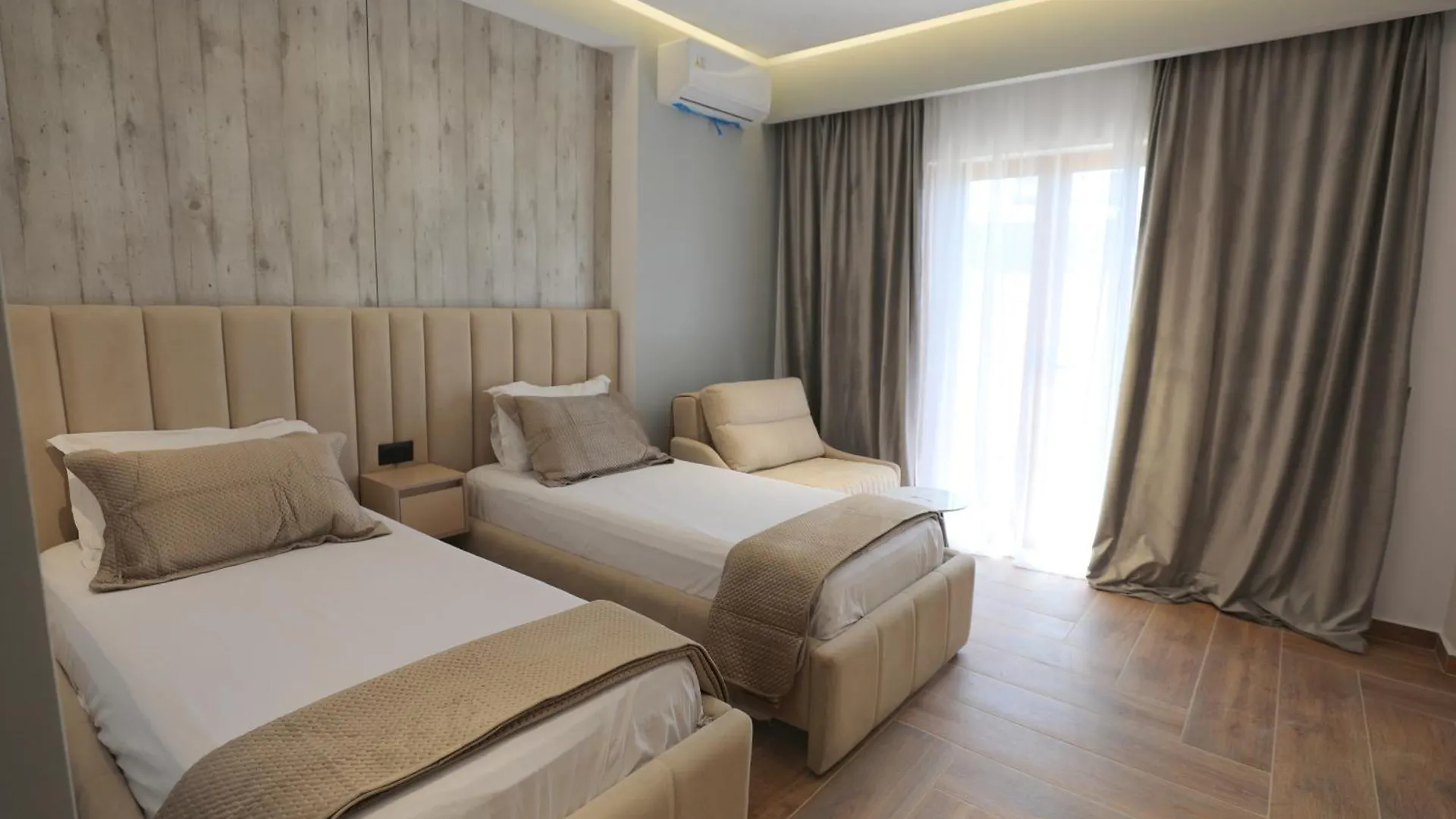 Apartments Romario Saranda Vendégház