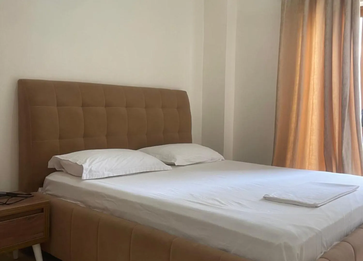 *** Vendégház Apartments Romario Saranda Albánia