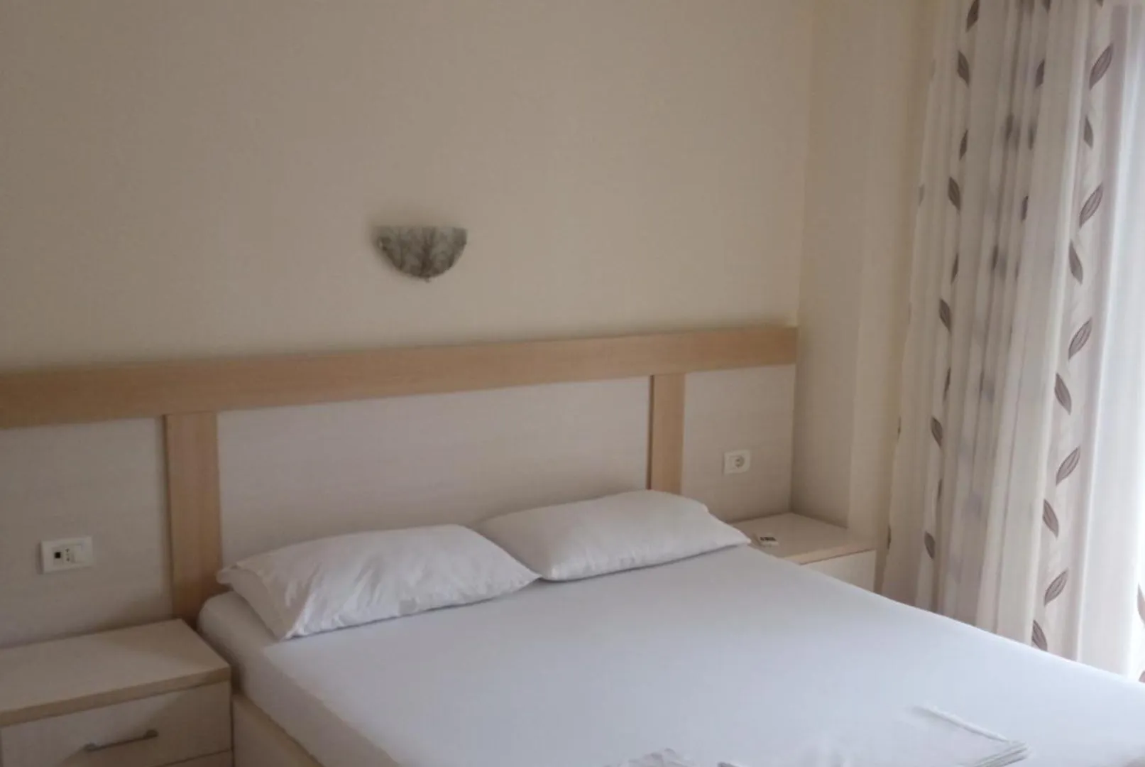 Apartments Romario Sarandë 3*,