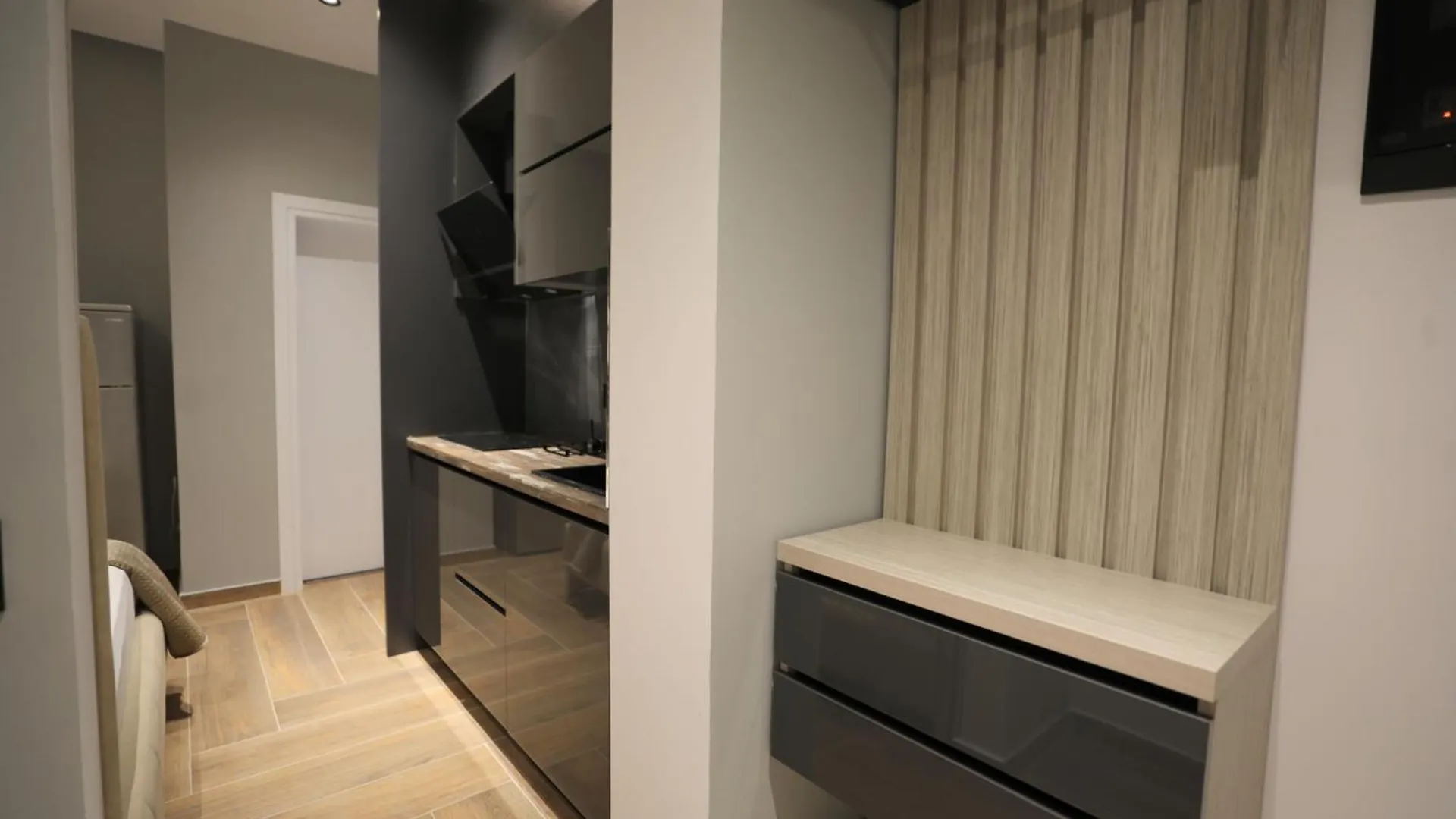 Apartments Romario Sarandë