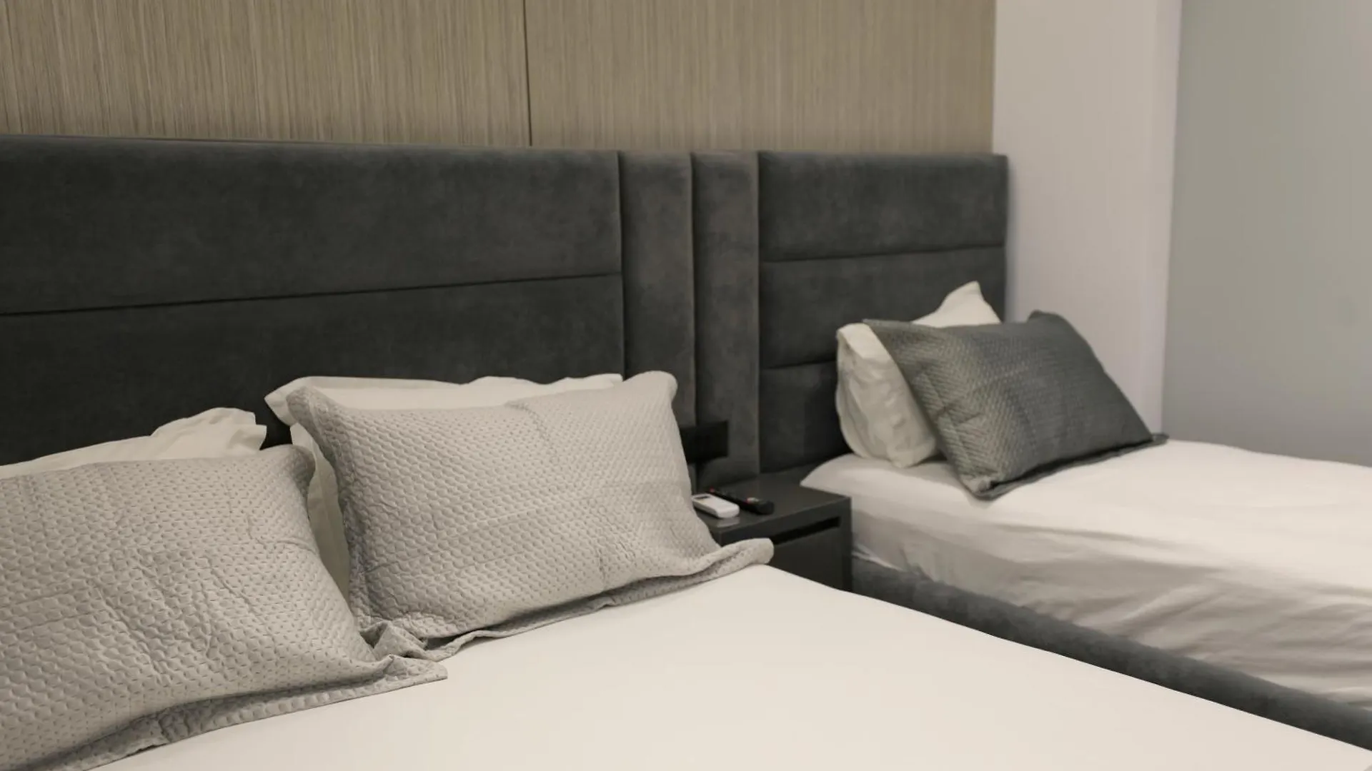Apartments Romario Sarandë 3*,  Albanië