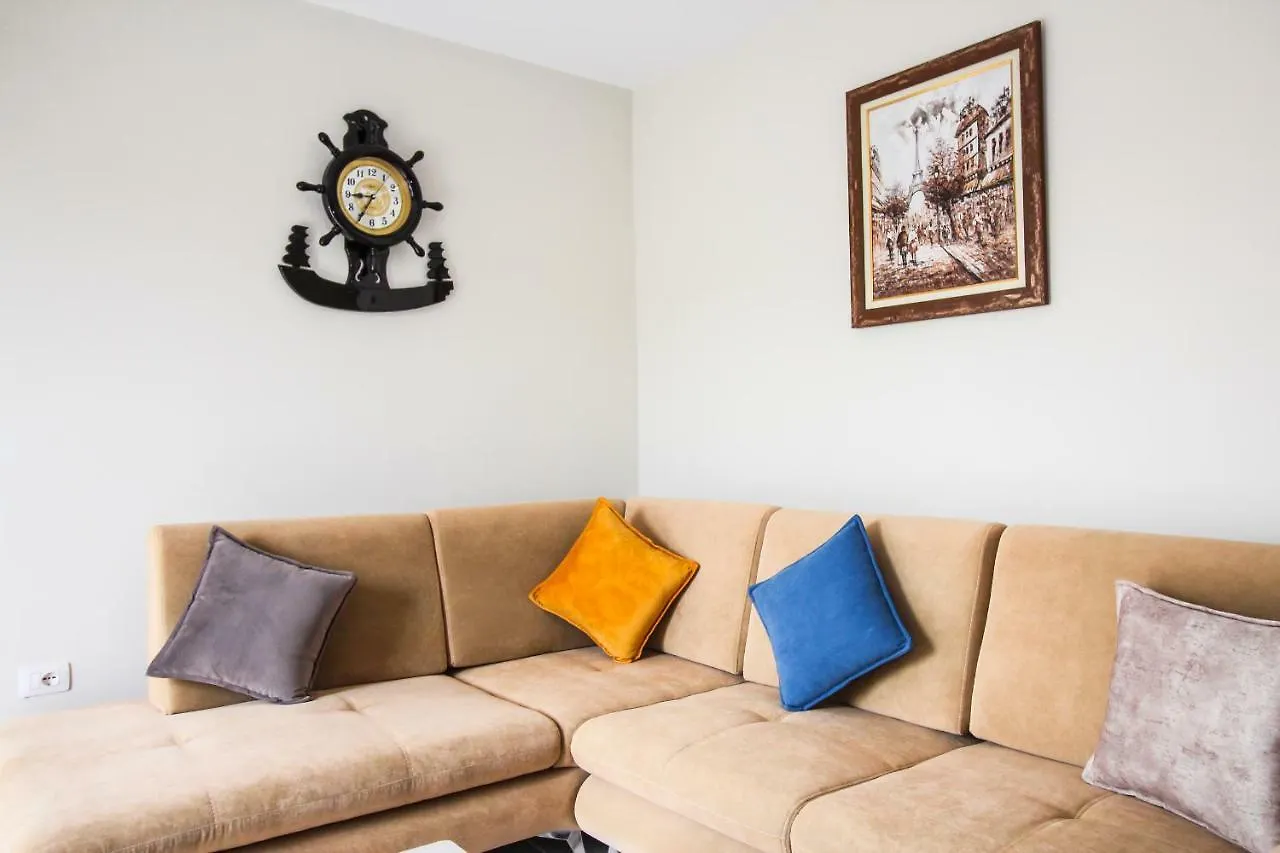Apartments Romario Sarandë