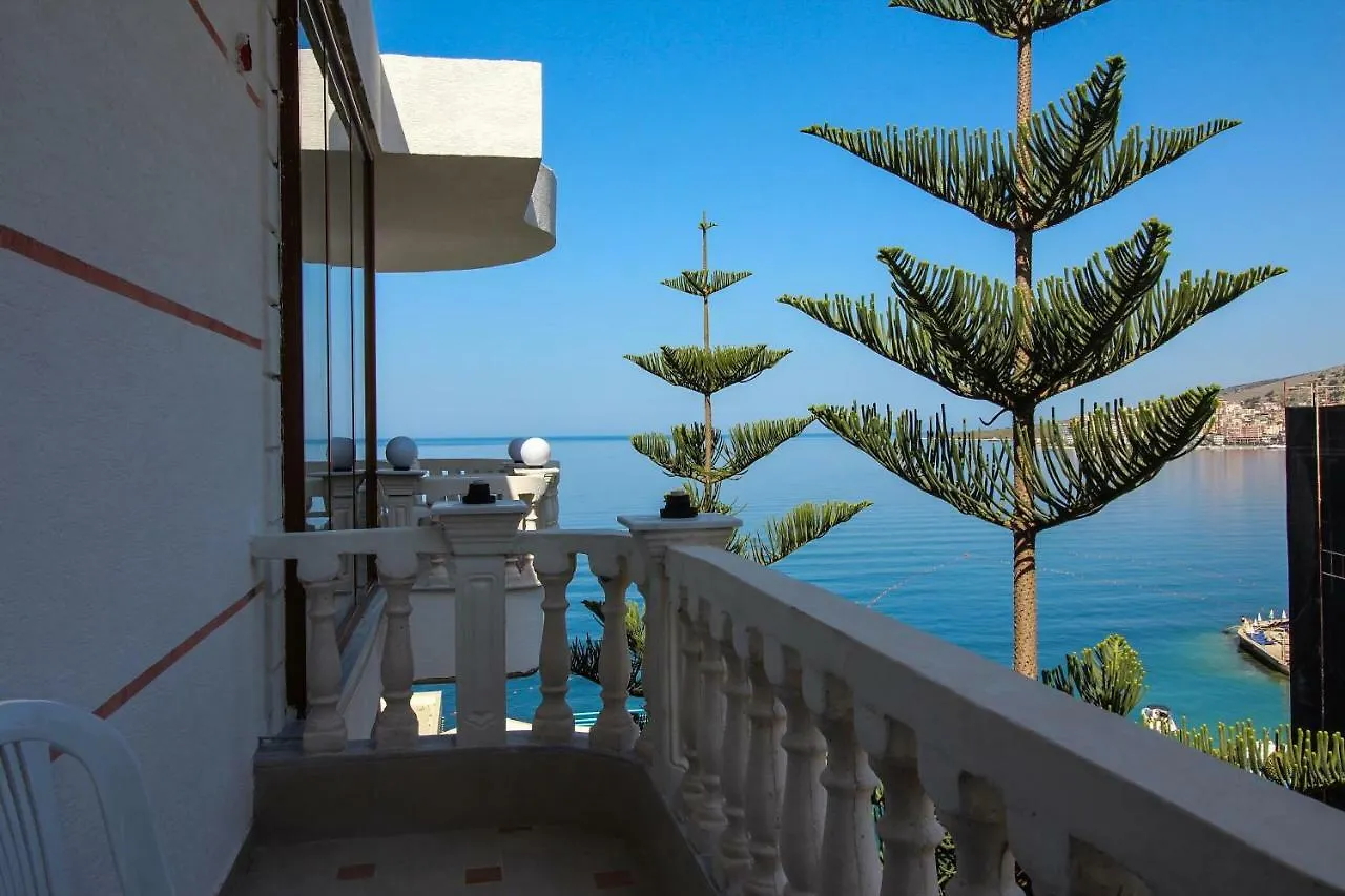 Gasthuis Apartments Romario Sarandë